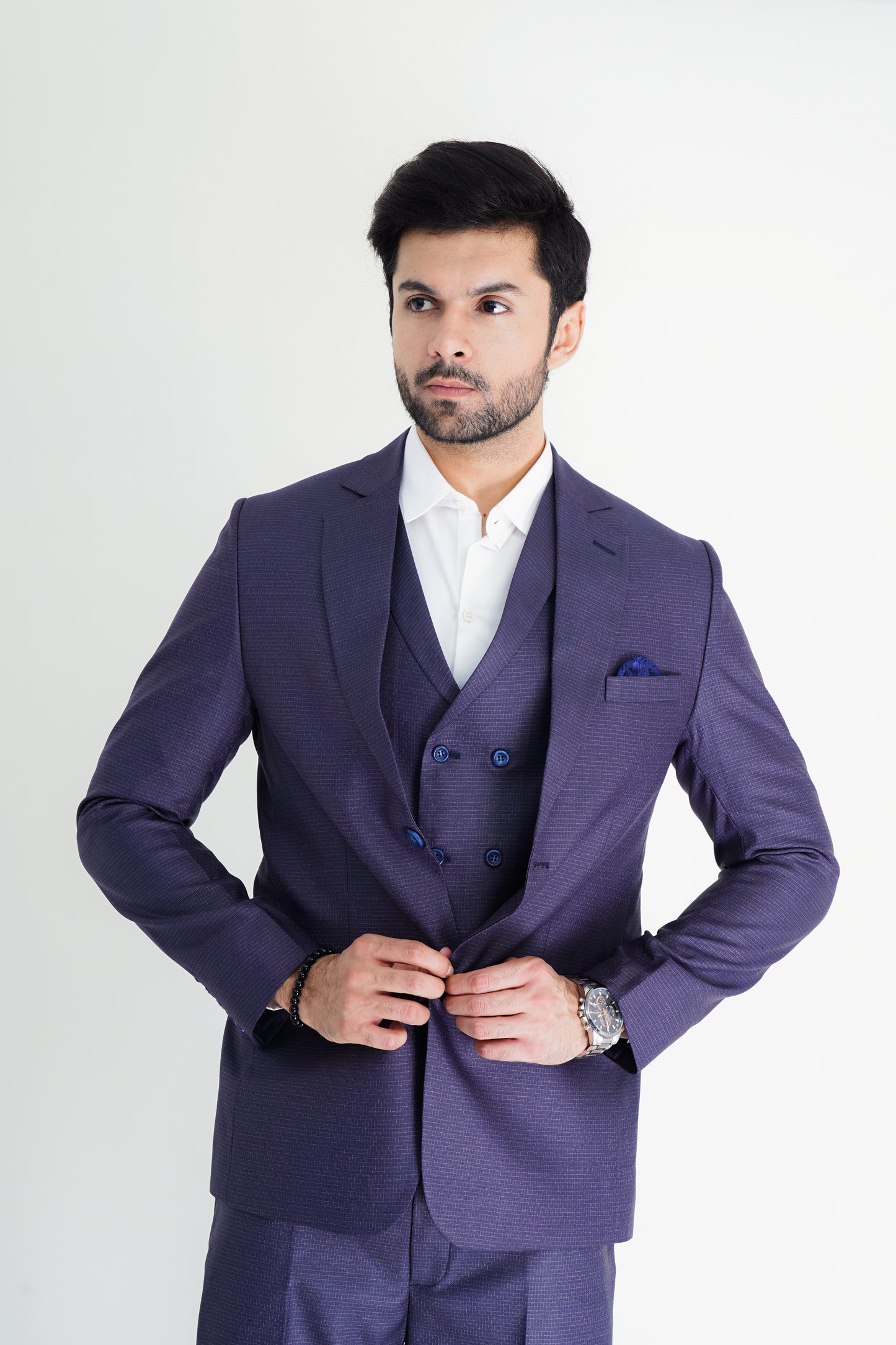 The Prestige Three-Piece Pant Suit – Elevate Your Presence, Command Attention