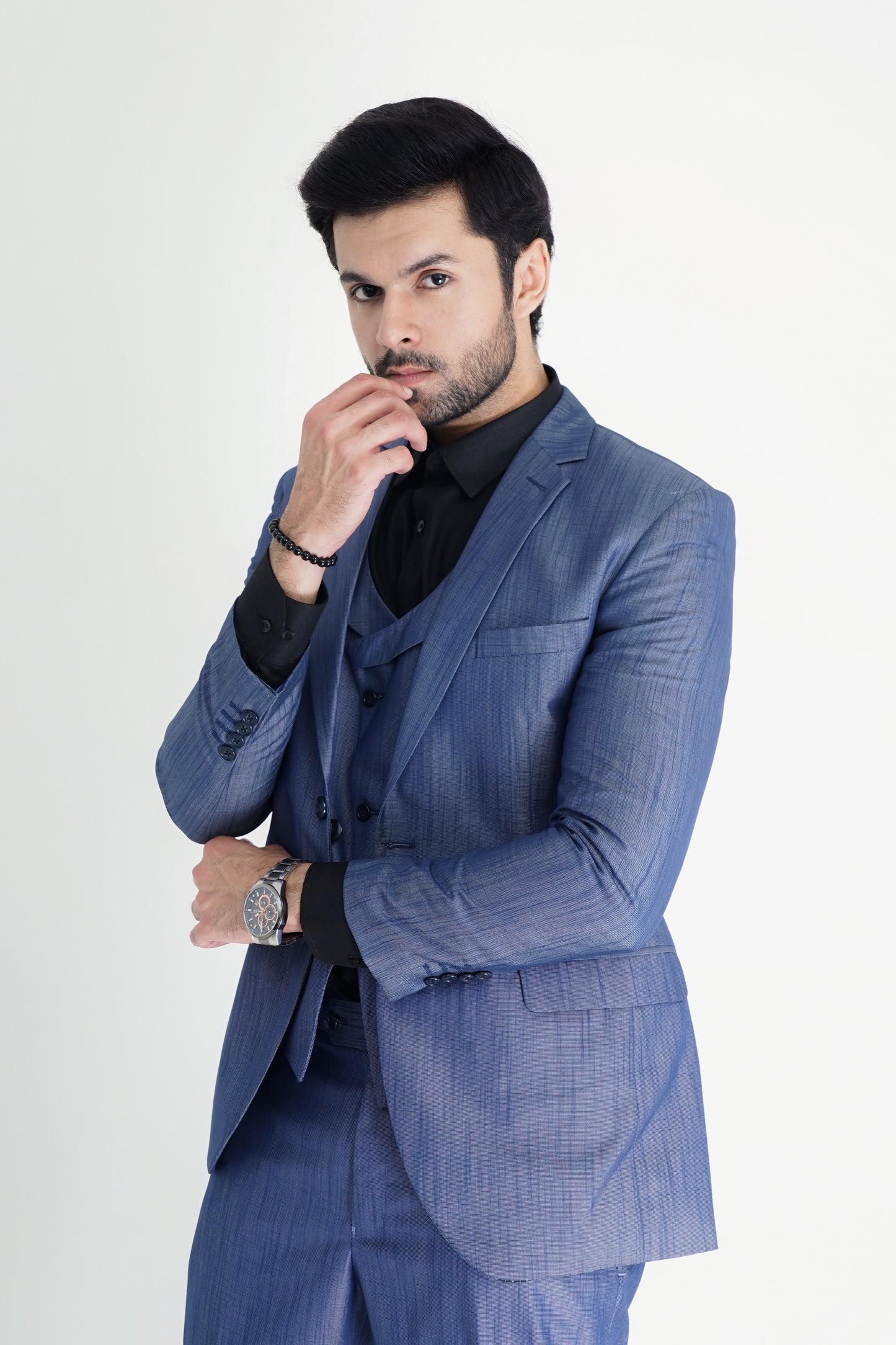 The Elite Three-Piece Pant Suit – Command, Elegance, and Sophistication in One
