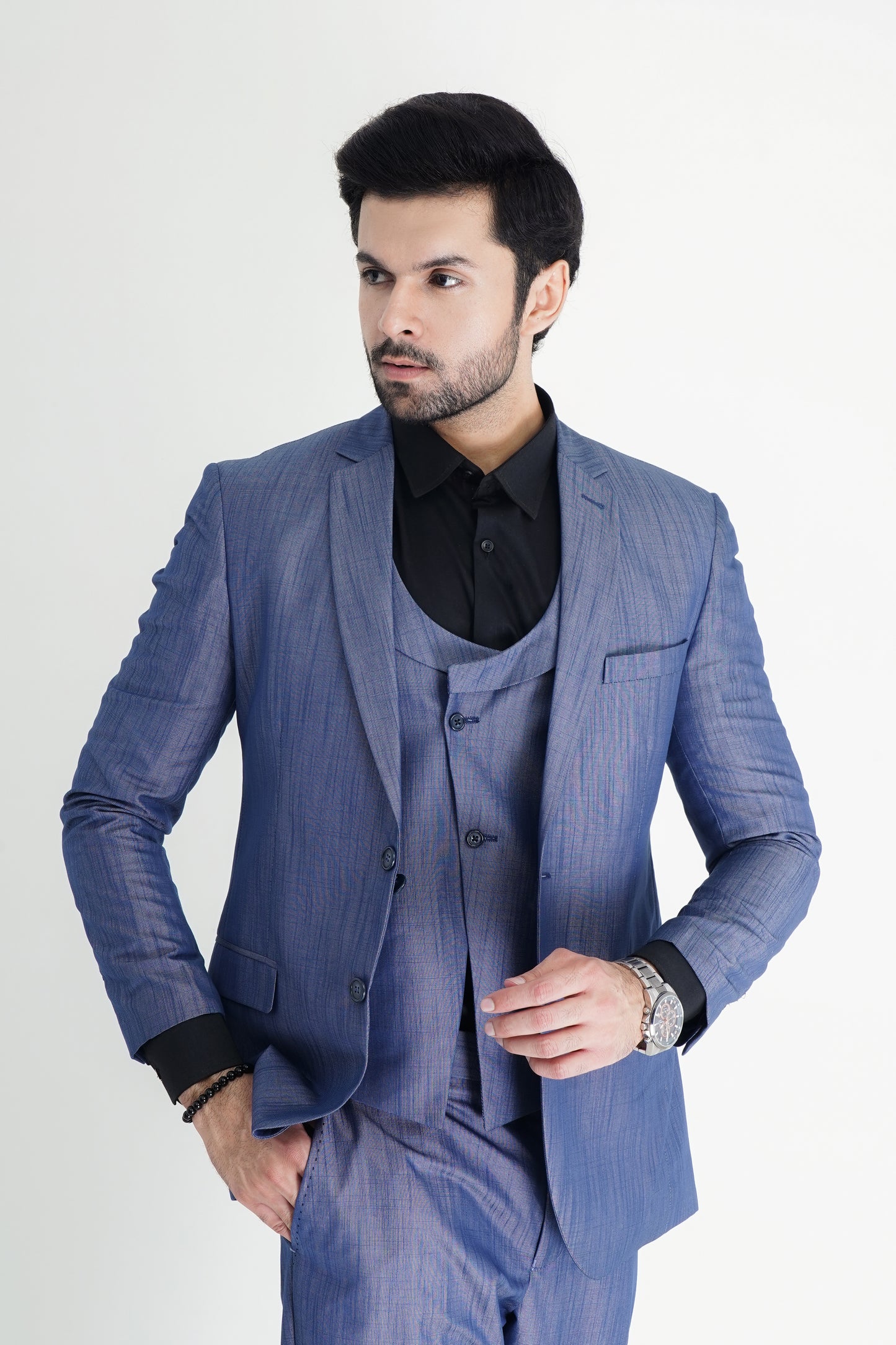 The Elite Three-Piece Pant Suit – Command, Elegance, and Sophistication in One