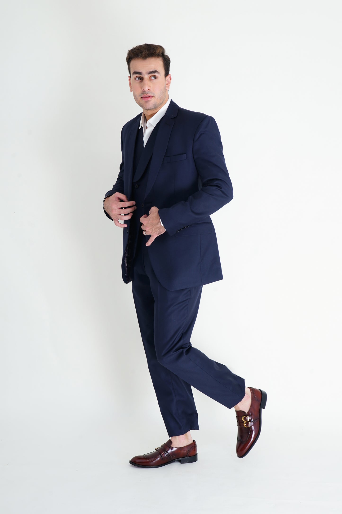 The Luxe 3-Piece Blue Stitched Suit – Masterful Tailoring