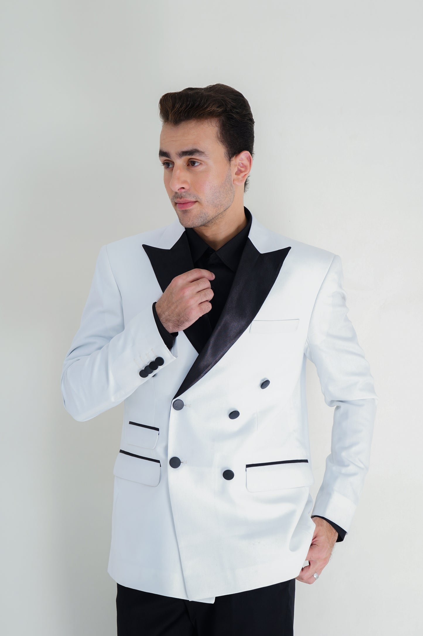 Premium White Tuxedo SUIT & Black PANT Set – Modern Elegance