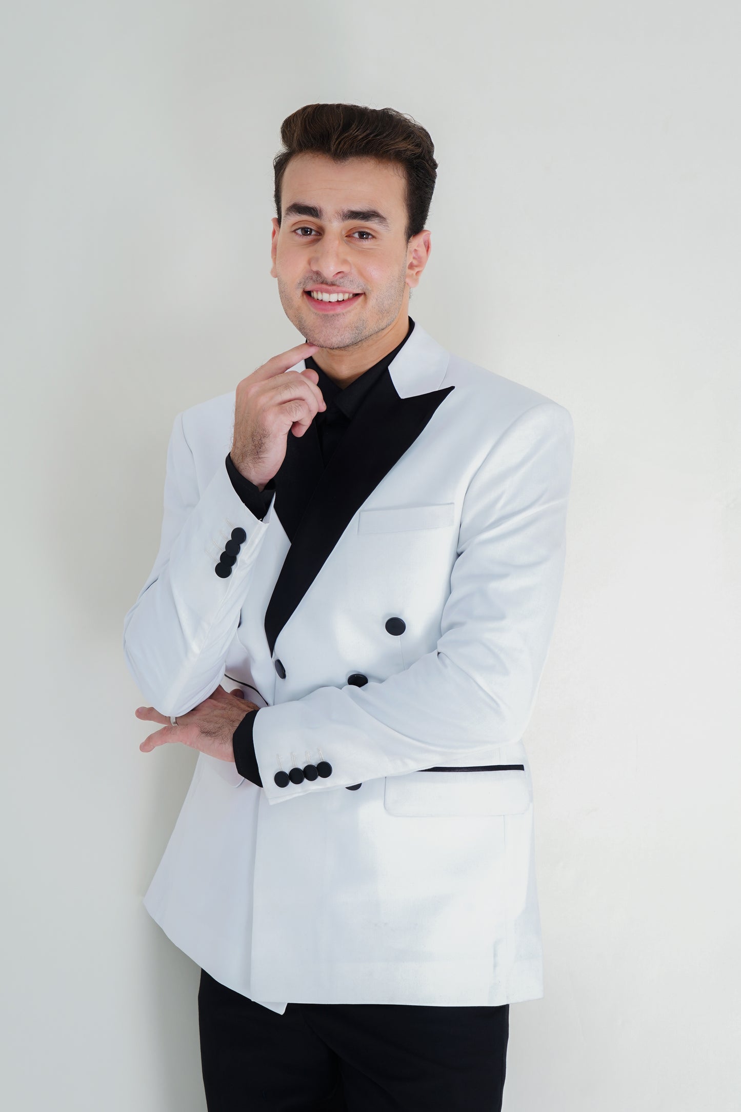 Premium White Tuxedo SUIT & Black PANT Set – Modern Elegance